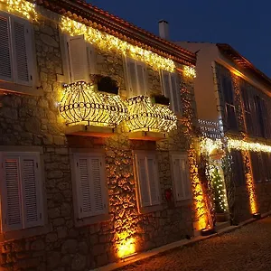 4* Oda ve Kahvaltı Simira