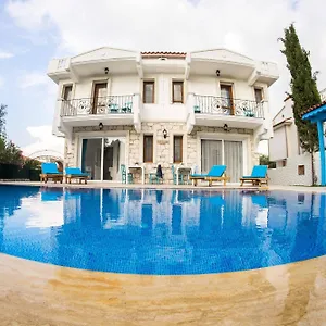 Bugra (adults Only) Alaçatı