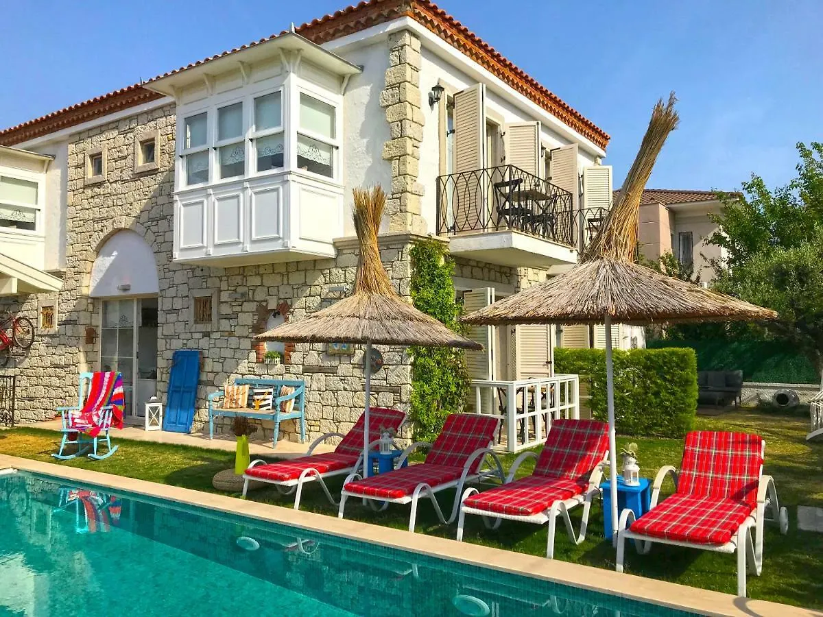 Hotel Morisi Konak Butik Otel Alaçatı